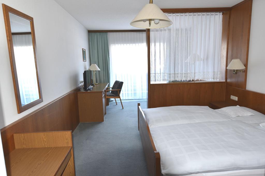 Urlaubshotel Binder Büchlberg Kültér fotó
